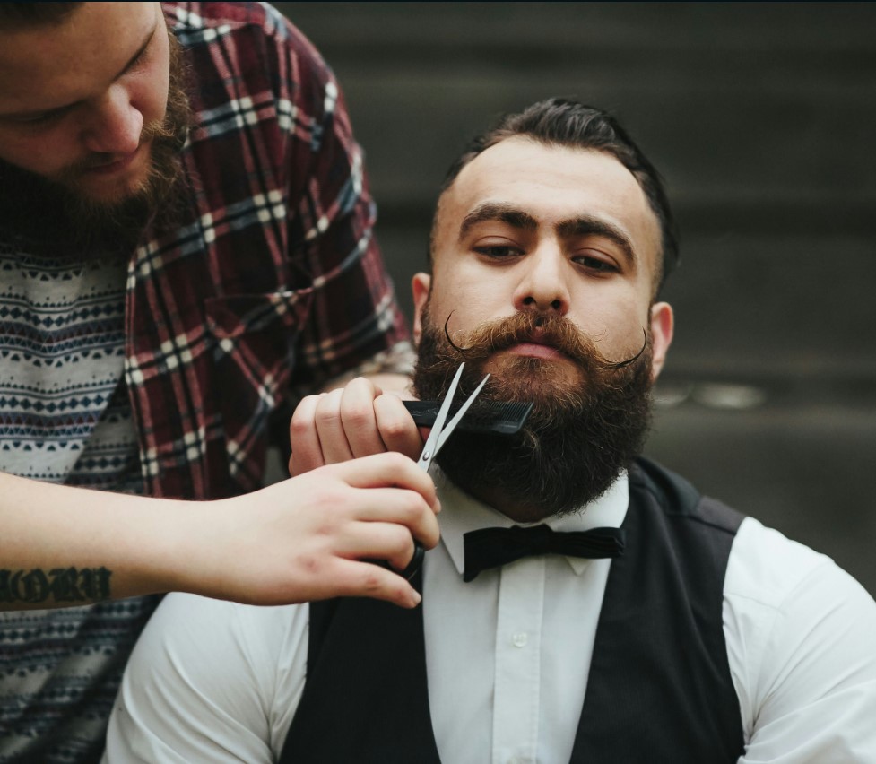 How Often Do You Trim Your Beard to Maintain Shape & Growth?